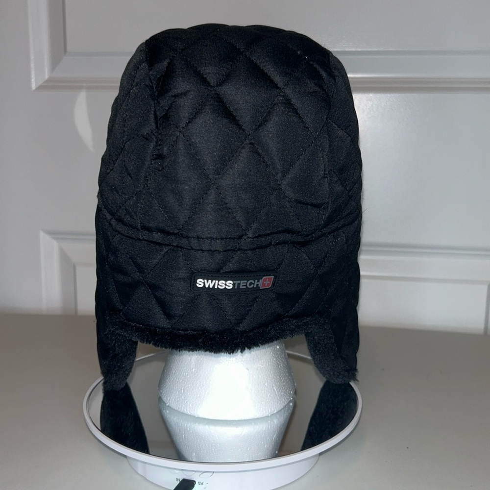 Swiss Tech Black Lumberjack style quilted winter hat - Picture 3 of 6
